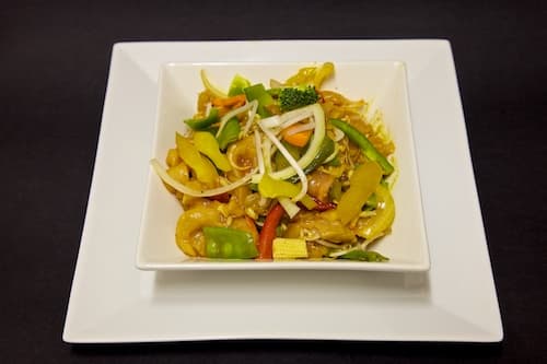 CHICKEN SATAY STIR FRY